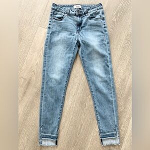 JBD Mid-Rise Skinny Jeans with Released Step Hem